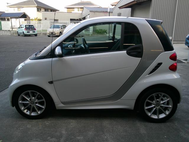 スマートフォーツークーペ mhd ガラスルーフ ETC アルミホイール CD キーレス(4枚目)