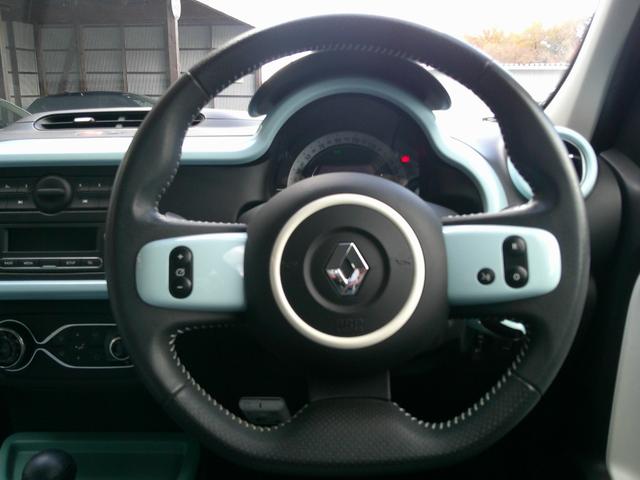 トゥインゴ インテンス クルーズコントロール アイドリングストップ オートライト オートエアコン Bluetooth対応 クリアランスソナー ETC キーレス アルミホイール(9枚目)