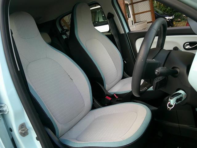 トゥインゴ インテンス クルーズコントロール アイドリングストップ オートライト オートエアコン Bluetooth対応 クリアランスソナー ETC キーレス アルミホイール(17枚目)