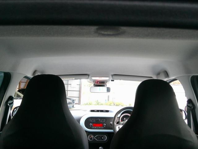 トゥインゴ インテンス クルーズコントロール アイドリングストップ オートライト オートエアコン Bluetooth対応 クリアランスソナー ETC キーレス アルミホイール(22枚目)