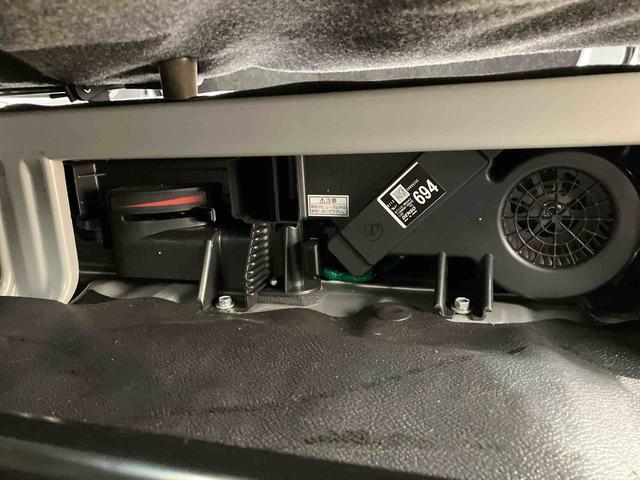 ハイゼットカーゴ ＤＸ　４ＷＤ　オートマチックハイビーム　衝突防止システム　レーンアシスト　キーレスエントリー　記録簿　ワンオーナー　エアバッグ　エアコン　パワーステアリング　パワーウィンドウ　ＡＢＳ（17枚目）