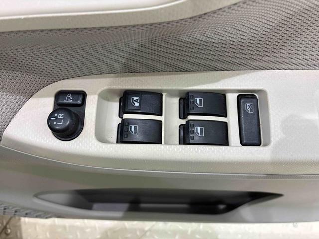 ムーヴ Ｌ　４ＷＤ　アイドリングストップ　キーレスエントリー　記録簿　禁煙車　エアバッグ　エアコン　パワーステアリング　パワーウィンドウ　ＣＤ　ＡＢＳ（6枚目）
