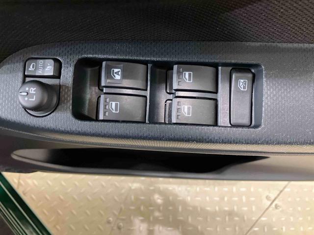 ムーヴ XリミテッドII SAIII 4WD ETC アルミホイール アイドリングストップ オートマチックハイビーム 衝突防止システム LEDヘッドランプ レーンアシスト スマートキー 記録簿 禁煙車 ワンオーナー エアバッグ エアコン(6枚目)