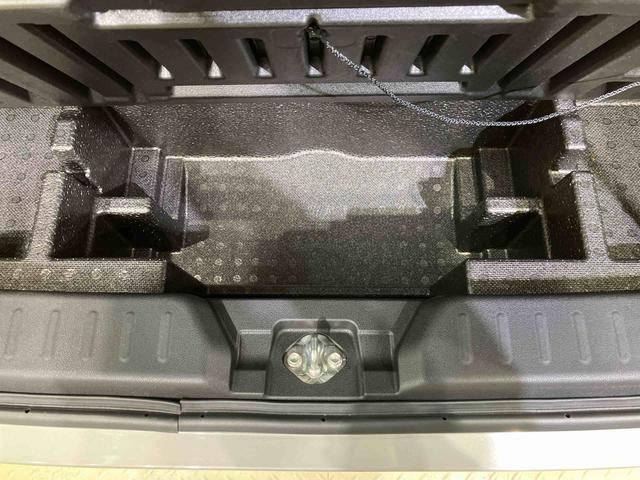 ムーヴキャンバス ストライプスＸ　４ＷＤ　アイドリングストップ　オートマチックハイビーム　衝突防止システム　レーンアシスト　スマートキー　記録簿　ワンオーナー　エアバッグ　エアコン　パワーステアリング　パワーウィンドウ　ＣＤ　ＡＢＳ（17枚目）