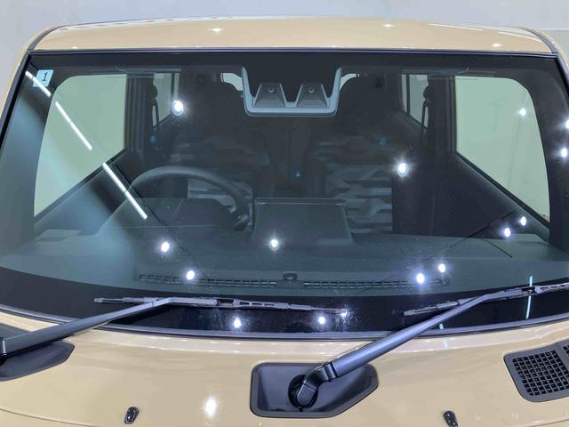 タフト Ｘ　４ＷＤ　アイドリングストップ　オートマチックハイビーム　衝突防止システム　ＬＥＤヘッドランプ　レーンアシスト　スマートキー　記録簿　ワンオーナー　エアバッグ　エアコン　パワーステアリング　ＡＢＳ（2枚目）