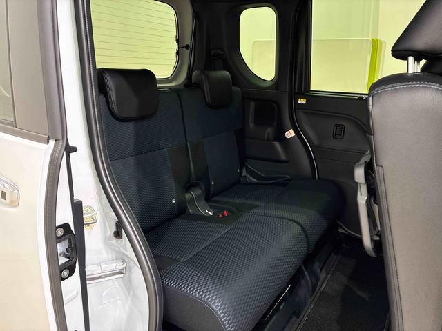 タント カスタムX 4WD アルミホイール シートヒーター アイドリングストップ オートマチックハイビーム 衝突防止システム LEDヘッドランプ レーンアシスト スマートキー 記録簿 ワンオーナー エアバッグ エアコン(4枚目)