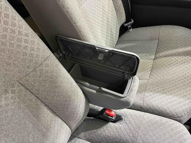 タント X 4WD アイドリングストップ オートマチックハイビーム 衝突防止システム LEDヘッドランプ レーンアシスト スマートキー 記録簿 ワンオーナー エアバッグ エアコン パワーステアリング ABS(30枚目)