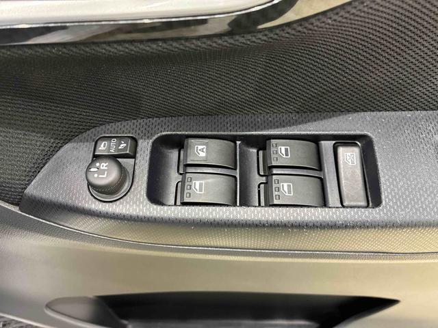 ムーヴ カスタム　ＸリミテッドＩＩ　ＳＡＩＩＩ　ＥＴＣ　アルミホイール　アイドリングストップ　オートマチックハイビーム　衝突防止システム　ＬＥＤヘッドランプ　レーンアシスト　スマートキー　記録簿　ワンオーナー　エアバッグ　エアコン　パワーウィンドウ（6枚目）