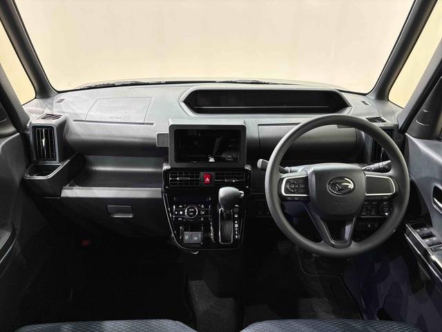 タント カスタムX 4WD アルミホイール シートヒーター アイドリングストップ オートマチックハイビーム 衝突防止システム LEDヘッドランプ レーンアシスト スマートキー 記録簿 ワンオーナー エアバッグ エアコン(5枚目)