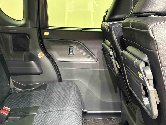 タント カスタムX 4WD アルミホイール シートヒーター アイドリングストップ オートマチックハイビーム 衝突防止システム LEDヘッドランプ レーンアシスト スマートキー 記録簿 ワンオーナー エアバッグ エアコン(36枚目)