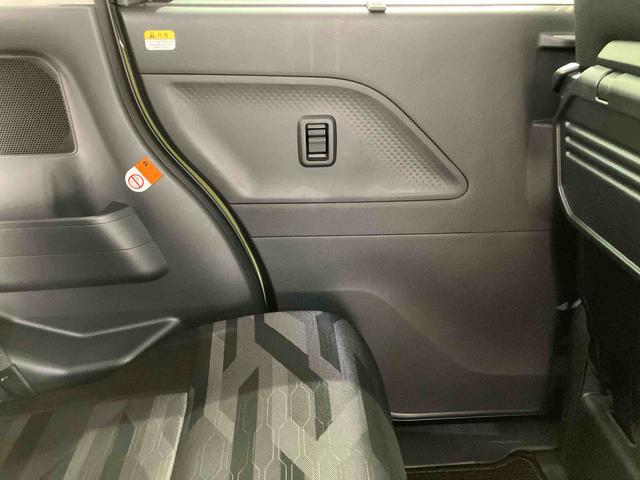 タント ファンクロス 4WD アルミホイール シートヒーター アイドリングストップ オートマチックハイビーム 衝突防止システム LEDヘッドランプ レーンアシスト スマートキー 記録簿 ワンオーナー エアバッグ エアコン(36枚目)