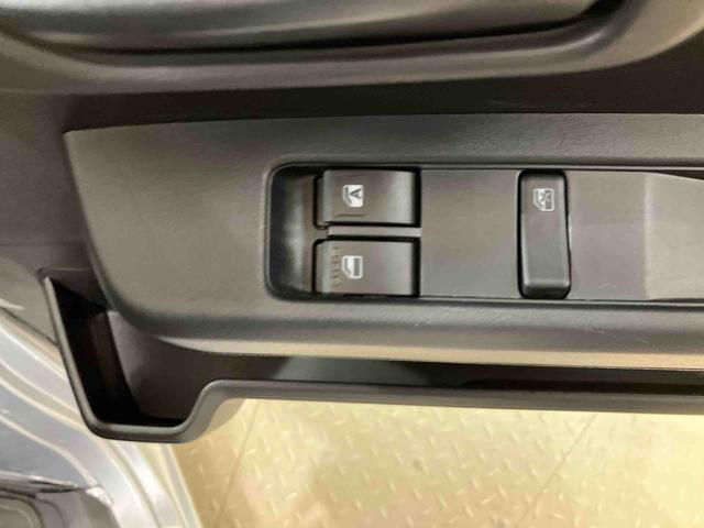 ハイゼットカーゴ DX 4WD アイドリングストップ オートマチックハイビーム 衝突防止システム レーンアシスト キーレスエントリー 記録簿 ワンオーナー エアバッグ エアコン パワーステアリング パワーウィンドウ ABS(6枚目)