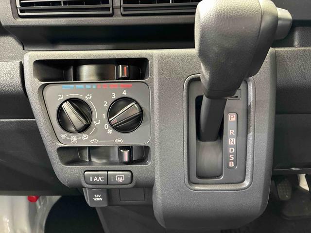 ハイゼットカーゴ DX 4WD アイドリングストップ オートマチックハイビーム 衝突防止システム レーンアシスト キーレスエントリー 記録簿 ワンオーナー エアバッグ エアコン パワーステアリング パワーウィンドウ ABS(10枚目)