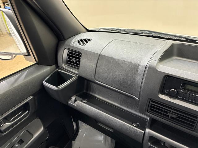 ハイゼットカーゴ DX 4WD アイドリングストップ オートマチックハイビーム 衝突防止システム レーンアシスト キーレスエントリー 記録簿 ワンオーナー エアバッグ エアコン パワーステアリング パワーウィンドウ ABS(29枚目)