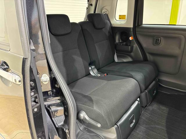 ムーヴキャンバス Gブラックインテリアリミテッド SAIII 4WD ETC アイドリングストップ オートマチックハイビーム 衝突防止システム LEDヘッドランプ レーンアシスト スマートキー 記録簿 禁煙車 エアバッグ エアコン パワーステアリング ABS(4枚目)