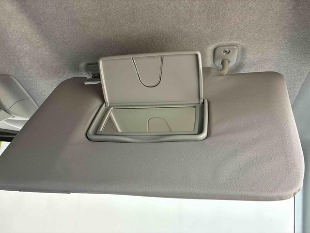 ムーヴキャンバス Gブラックインテリアリミテッド SAIII 4WD ETC アイドリングストップ オートマチックハイビーム 衝突防止システム LEDヘッドランプ レーンアシスト スマートキー 記録簿 禁煙車 エアバッグ エアコン パワーステアリング ABS(27枚目)