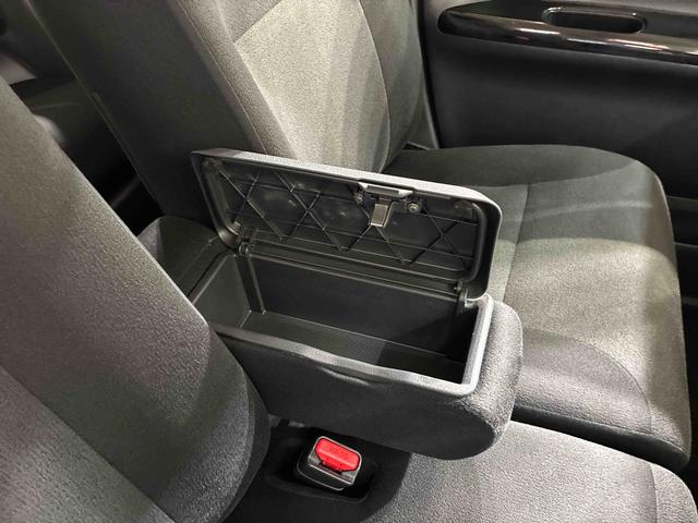 ムーヴキャンバス Gブラックインテリアリミテッド SAIII 4WD ETC アイドリングストップ オートマチックハイビーム 衝突防止システム LEDヘッドランプ レーンアシスト スマートキー 記録簿 禁煙車 エアバッグ エアコン パワーステアリング ABS(30枚目)