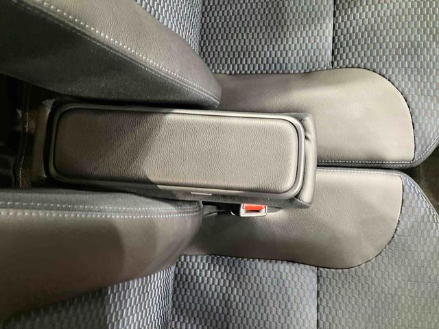 タント カスタムX 4WD アルミホイール シートヒーター アイドリングストップ オートマチックハイビーム 衝突防止システム LEDヘッドランプ レーンアシスト スマートキー 記録簿 ワンオーナー エアバッグ エアコン(30枚目)