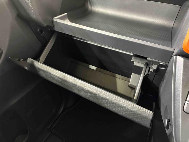 タント ファンクロス 4WD アルミホイール アイドリングストップ オートマチックハイビーム 衝突防止システム LEDヘッドランプ レーンアシスト スマートキー 記録簿 ワンオーナー エアバッグ エアコン パワーウィンドウ(11枚目)