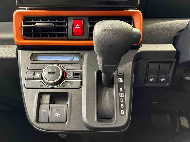 タント ファンクロス 4WD アルミホイール シートヒーター アイドリングストップ オートマチックハイビーム 衝突防止システム LEDヘッドランプ レーンアシスト スマートキー 記録簿 ワンオーナー エアバッグ エアコン(10枚目)