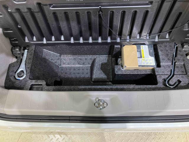 ムーヴ Ｘ　ＳＡＩＩＩ　４ＷＤ　ＥＴＣ　アルミホイール　アイドリングストップ　オートマチックハイビーム　衝突防止システム　レーンアシスト　スマートキー　記録簿　エアバッグ　エアコン　パワーステアリング　パワーウィンドウ　ＣＤ（17枚目）