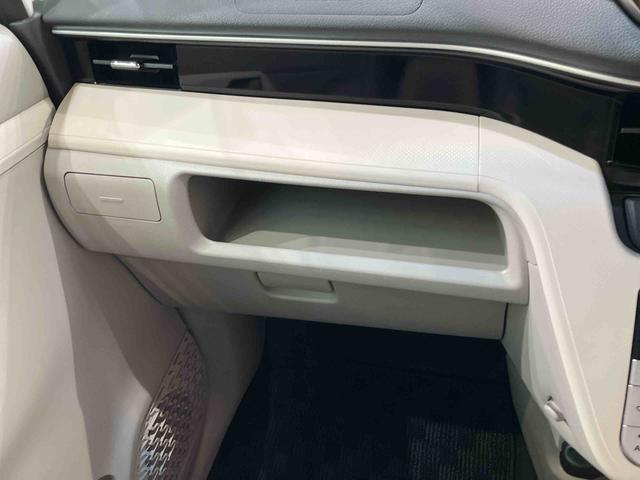 ムーヴ Ｘ　ＳＡＩＩＩ　４ＷＤ　ＥＴＣ　アルミホイール　アイドリングストップ　オートマチックハイビーム　衝突防止システム　レーンアシスト　スマートキー　記録簿　エアバッグ　エアコン　パワーステアリング　パワーウィンドウ　ＣＤ（29枚目）