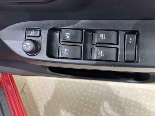 ミライース Ｘ　リミテッドＳＡＩＩＩ　４ＷＤ　アイドリングストップ　オートマチックハイビーム　衝突防止システム　ＬＥＤヘッドランプ　レーンアシスト　キーレスエントリー　記録簿　ワンオーナー　エアバッグ　エアコン　パワーステアリング　ＣＤ（6枚目）