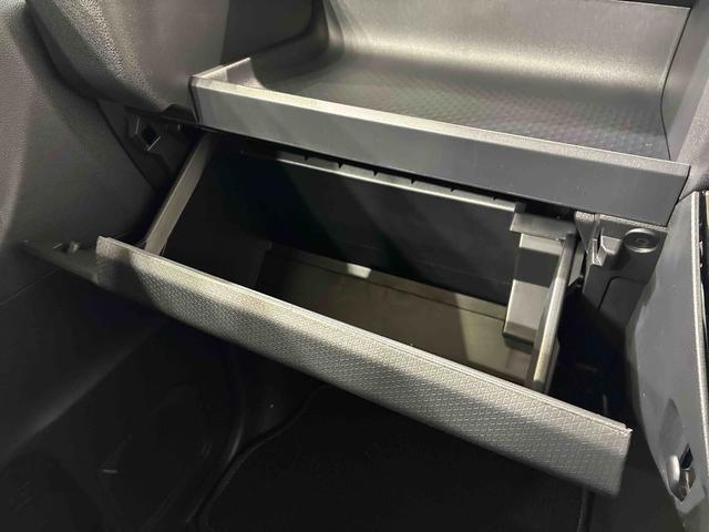 タント カスタムＸ　４ＷＤ　アルミホイール　シートヒーター　アイドリングストップ　オートマチックハイビーム　衝突防止システム　ＬＥＤヘッドランプ　レーンアシスト　スマートキー　記録簿　ワンオーナー　エアバッグ　エアコン（11枚目）