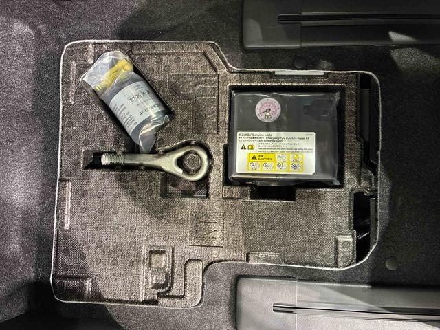 タント カスタムＸ　４ＷＤ　アルミホイール　シートヒーター　アイドリングストップ　オートマチックハイビーム　衝突防止システム　ＬＥＤヘッドランプ　レーンアシスト　スマートキー　記録簿　ワンオーナー　エアバッグ　エアコン（17枚目）