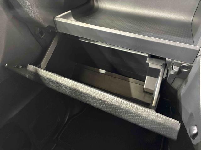 タント カスタムＸ　４ＷＤ　アルミホイール　シートヒーター　アイドリングストップ　オートマチックハイビーム　衝突防止システム　ＬＥＤヘッドランプ　レーンアシスト　スマートキー　記録簿　ワンオーナー　エアバッグ　エアコン（11枚目）