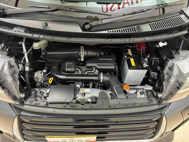 タント カスタムＸ　４ＷＤ　アルミホイール　シートヒーター　アイドリングストップ　オートマチックハイビーム　衝突防止システム　ＬＥＤヘッドランプ　レーンアシスト　スマートキー　記録簿　ワンオーナー　エアバッグ　エアコン（18枚目）