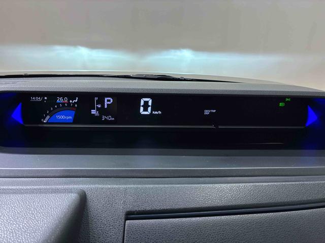 タント カスタムRS 4WD アルミホイール シートヒーター ターボ アイドリングストップ オートマチックハイビーム 衝突防止システム LEDヘッドランプ レーンアシスト スマートキー 記録簿 ワンオーナー エアバッグ(8枚目)