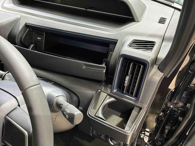 タント カスタムRS 4WD アルミホイール シートヒーター ターボ アイドリングストップ オートマチックハイビーム 衝突防止システム LEDヘッドランプ レーンアシスト スマートキー 記録簿 ワンオーナー エアバッグ(24枚目)