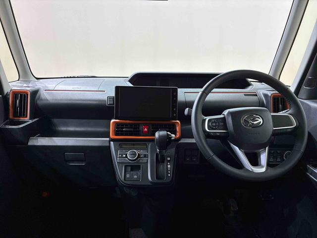 タント ファンクロスターボ　４ＷＤ　アルミホイール　シートヒーター　ターボ　アイドリングストップ　オートマチックハイビーム　衝突防止システム　ＬＥＤヘッドランプ　レーンアシスト　スマートキー　記録簿　ワンオーナー　エアバッグ（5枚目）