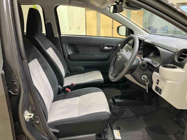 ミライース Ｘ　ＳＡＩＩＩ　４ＷＤ　アイドリングストップ　オートマチックハイビーム　衝突防止システム　ＬＥＤヘッドランプ　レーンアシスト　キーレスエントリー　記録簿　ワンオーナー　エアバッグ　エアコン　パワーステアリング　ＡＢＳ（3枚目）