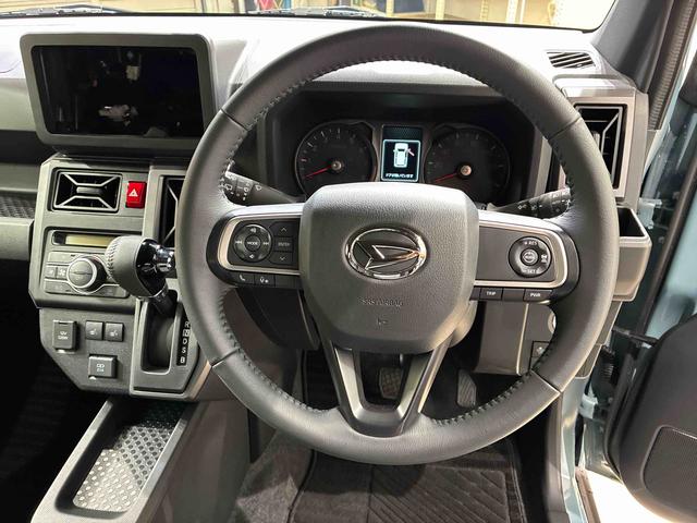 タフト G ダーククロムベンチャー 4WD アルミホイール シートヒーター アイドリングストップ オートマチックハイビーム 衝突防止システム LEDヘッドランプ レーンアシスト スマートキー 記録簿 ワンオーナー エアバッグ エアコン(25枚目)