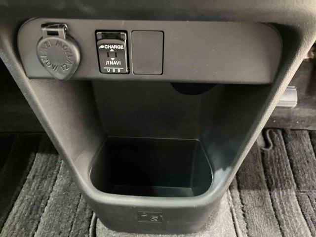 ムーヴキャンバス Ｇメイクアップリミテッド　ＳＡＩＩＩ（26枚目）