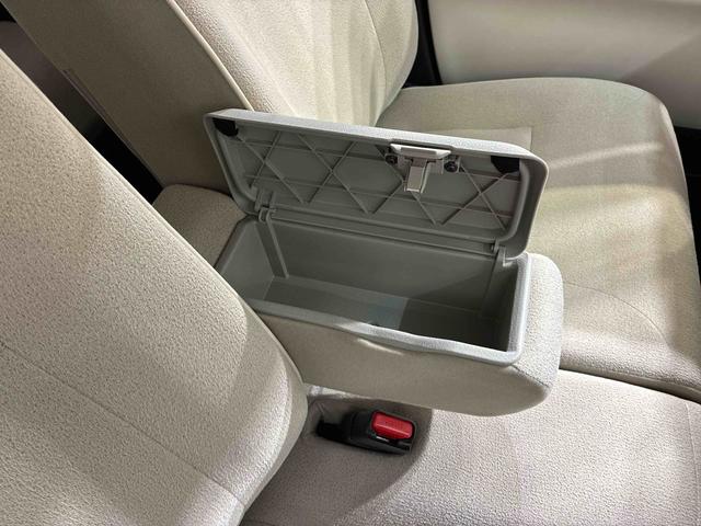 ムーヴキャンバス Ｇメイクアップリミテッド　ＳＡＩＩＩ（30枚目）