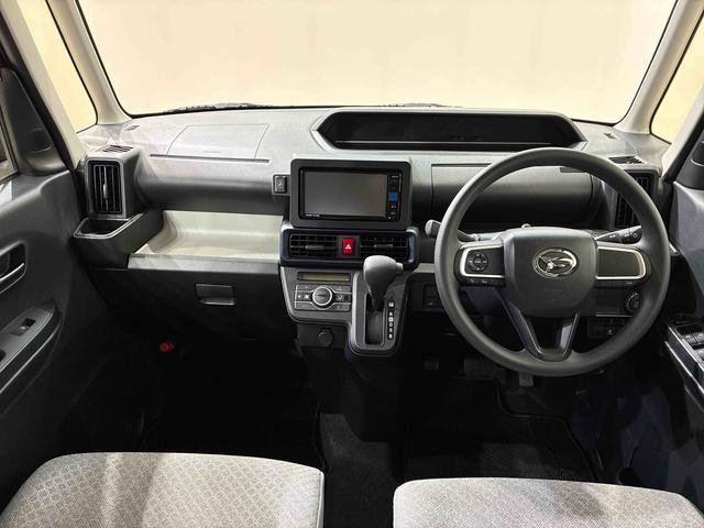 タント L 4WD シートヒーター アイドリングストップ オートマチックハイビーム 衝突防止システム LEDヘッドランプ レーンアシスト スマートキー 記録簿 ワンオーナー エアバッグ エアコン パワーウィンドウ(5枚目)