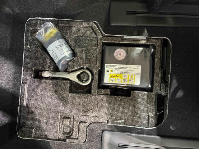 タント L 4WD シートヒーター アイドリングストップ オートマチックハイビーム 衝突防止システム LEDヘッドランプ レーンアシスト スマートキー 記録簿 ワンオーナー エアバッグ エアコン パワーウィンドウ(17枚目)