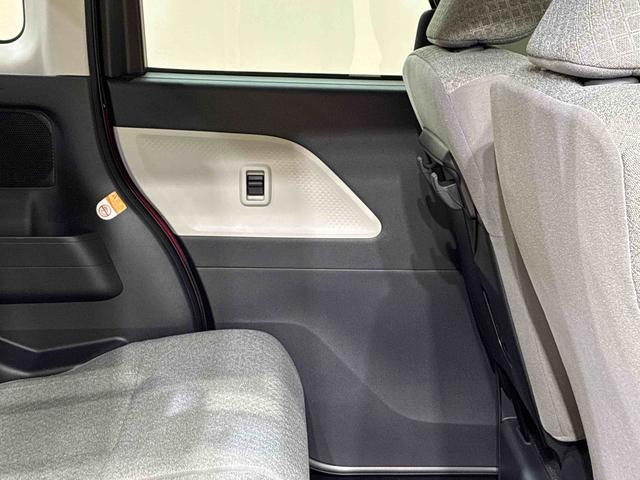 タント L 4WD シートヒーター アイドリングストップ オートマチックハイビーム 衝突防止システム LEDヘッドランプ レーンアシスト スマートキー 記録簿 ワンオーナー エアバッグ エアコン パワーウィンドウ(36枚目)