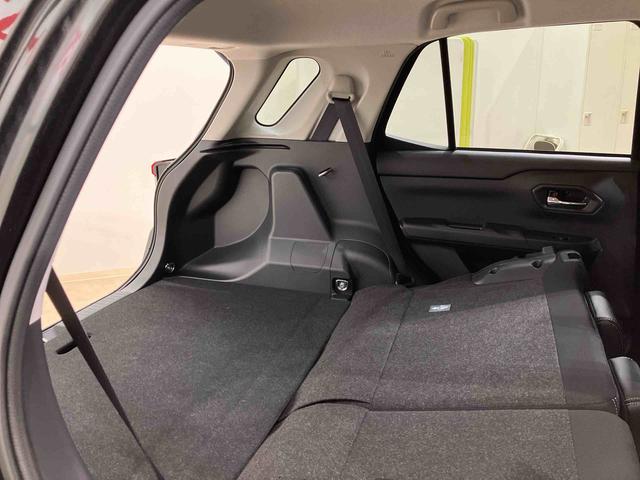 ロッキー プレミアムG 4WD アルミホイール シートヒーター ターボ アイドリングストップ オートマチックハイビーム 衝突防止システム LEDヘッドランプ レーンアシスト スマートキー 記録簿 ワンオーナー エアバッグ(33枚目)