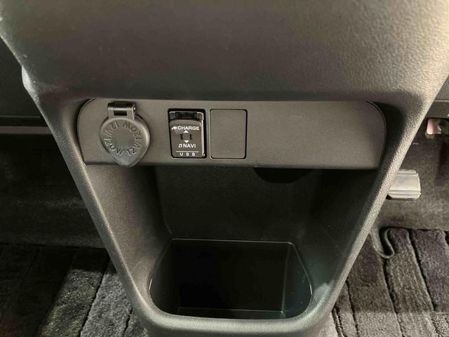 ムーヴキャンバス Xホワイトアクセントリミテッド SAIII 4WD スマートキー 記録簿 禁煙車 ワンオーナー エアバッグ エアコン パワーステアリング パワーウィンドウ ABS(26枚目)