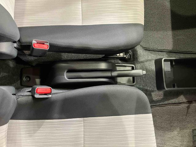 ミライース X リミテッドSAIII 4WD アイドリングストップ オートマチックハイビーム 衝突防止システム LEDヘッドランプ レーンアシスト キーレスエントリー 記録簿 ワンオーナー エアバッグ エアコン パワーステアリング CD(30枚目)