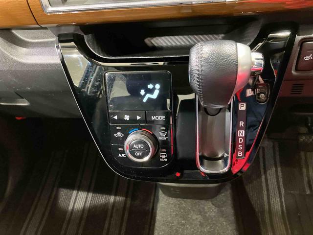 ピクシスジョイ Ｆ　Ｇターボ　ＳＡＩＩＩ　プライムコレクション　４ＷＤ　アルミホイール　シートヒーター　ターボ　アイドリングストップ　オートマチックハイビーム　衝突防止システム　ＬＥＤヘッドランプ　レーンアシスト　スマートキー　記録簿　禁煙車　ワンオーナー　ＣＤ（10枚目）