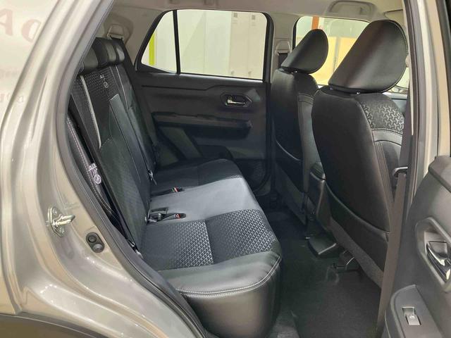 ロッキー プレミアムＧ　４ＷＤ　アルミホイール　シートヒーター　ターボ　アイドリングストップ　オートマチックハイビーム　衝突防止システム　ＬＥＤヘッドランプ　レーンアシスト　スマートキー　記録簿　ワンオーナー　エアバッグ（4枚目）