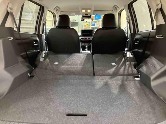 ロッキー プレミアムＧ　４ＷＤ　アルミホイール　シートヒーター　ターボ　アイドリングストップ　オートマチックハイビーム　衝突防止システム　ＬＥＤヘッドランプ　レーンアシスト　スマートキー　記録簿　ワンオーナー　エアバッグ（32枚目）