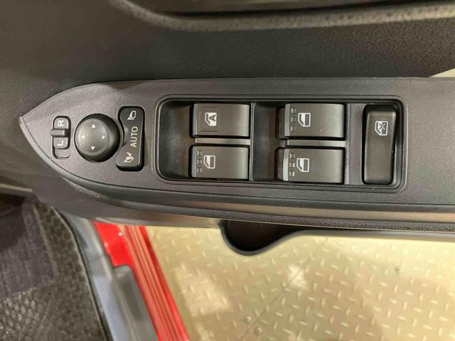 タント Ｘ　４ＷＤ　シートヒーター　アイドリングストップ　オートマチックハイビーム　衝突防止システム　ＬＥＤヘッドランプ　レーンアシスト　スマートキー　記録簿　禁煙車　ワンオーナー　エアバッグ　エアコン（6枚目）