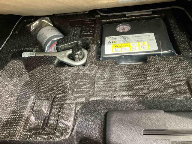 タント カスタムＸ　４ＷＤ　アルミホイール　スマートキー　記録簿　ワンオーナー　エアバッグ　エアコン　パワーステアリング　パワーウィンドウ　ＡＢＳ（17枚目）