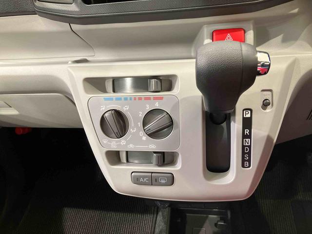 �[�ԑO�ɂ̓v���̃��J�j�b�N���A�e���̓_�����s���܂��B�f�B�[���[�ɂ����o���Ȃ��i���A�����ăT�[�r�X�ł����Ɩ������Ă���������Ǝv���܂��I